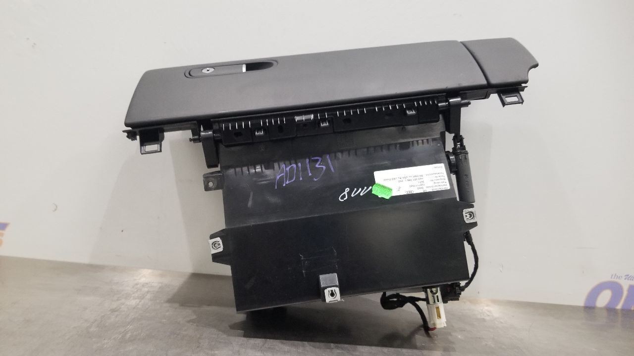 11 AUDI R8 GLOVE BOX ASSEMBLY BLACK 423857096L