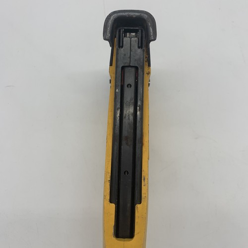 Dewalt DWHTHT450 Stanley Arrow T 50 Hand Stapler Heavy Duty Hammer Tacker - Picture 8 of 9