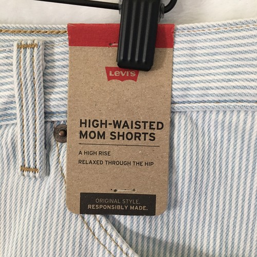 Levi’s Jean Shorts High Waisted Mom Shorts Womens Size 33 Pinstripe Cotton NWT - Picture 9 of 10