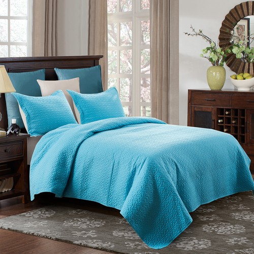 3-Piece Reversible Quilt Set, Bedspread, Coverlet Embossed Coin Pattern - Picture 9 of 28