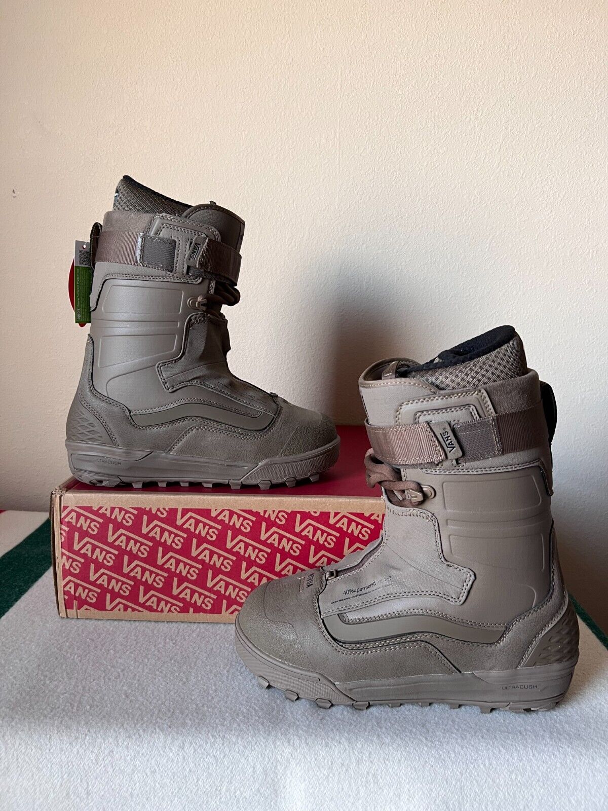 WTAPS x Vans Vault Hi-Country & Hell-Bound Snowboot - Size 10