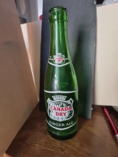 Vintage Canada Dry Ginger Ale Bottle Green Glass  7 oz Louisville 