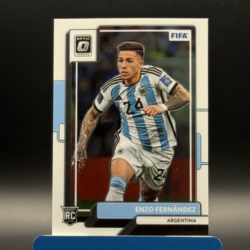 Enzo Fernandez #66 2022 Panini Donruss card
