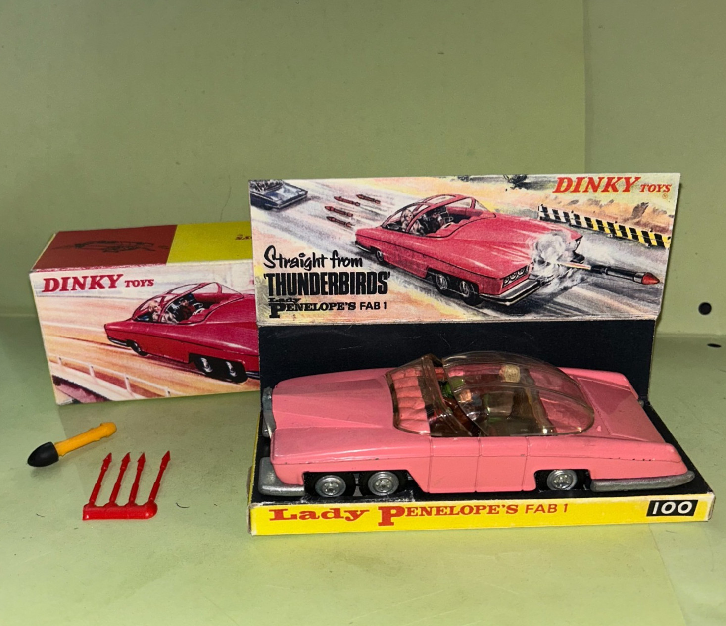 Dinky 100, Lady Penelope FAB 1 - Free Price Guide & Review