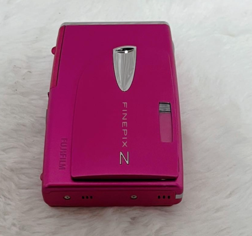 FUJIFILM FinePix Z20fd Pink 10.0MP 3x Optical Zoom Digital Camera