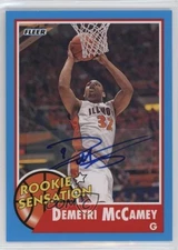 2011-12 Fleer Retro Rookie Sensation Auto Demetri McCamey #82 Auto 0f6