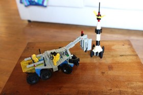 Vintage 1982 LEGO Classic Space Set 6950 Mobile Rocket Transport; 100% complete