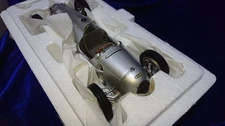 CMC Auto-Union Rennwagen V16 Typ C 1936-1937 Bernd Rosemeyer M-0 1/18 Excel
