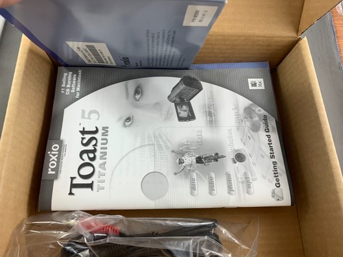 Roxio Toast 5 Titanium CD/DVD Burning Software for Apple Power PC Macs (L) - Picture 6 of 8