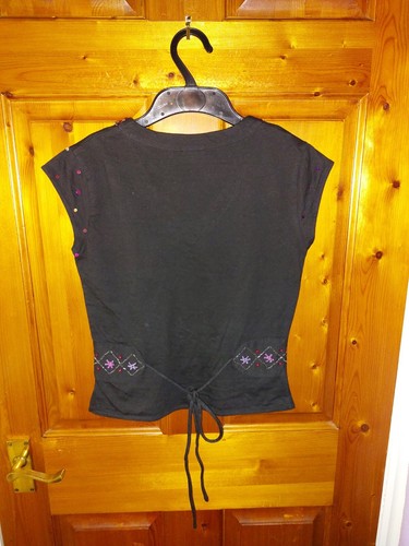 Tammy TOP Black With Beaded And Sequinned Details Tie at The Back Height 158cm. - Picture 7 of 7