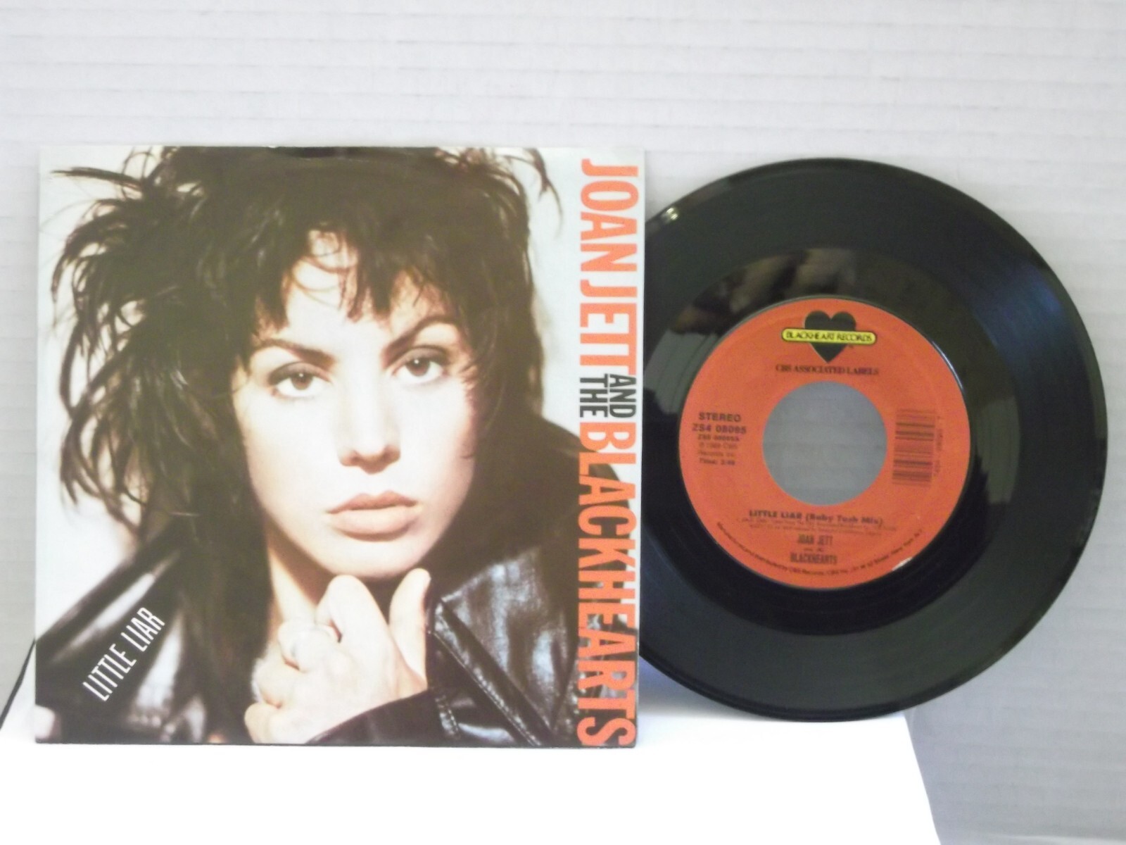 Joan Jett & Blackhearts,Blackheart Rec's,"Little Liar"US,7" 45 with P/S,1988,M