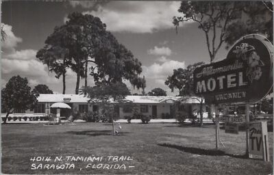 #ad #ad RPPC Postcard 4014 N Taniiami Trail Sarasota FL Allamanda Motel Vacancy 1957 $25.00
