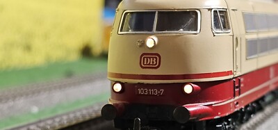  MÄRKLIN/ROCO H0 3054  TEE RHEINPFEIL   BR 103 113-7 DIGITAL + 3 WAGEN EVP 