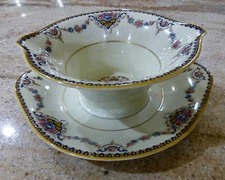 THEODORE HAVILAND LIMOGES -DORA- GRAVY BOAT WITH ATTACHED UNDER PLATE