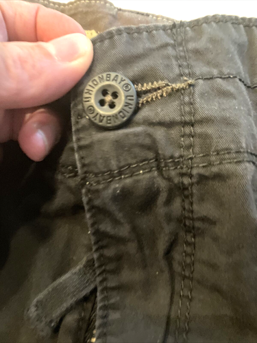 Union Bay Cargo Shorts Mens 42 Black Hiking Outdoors Camping Distressed Utility - Picture 3 of 14