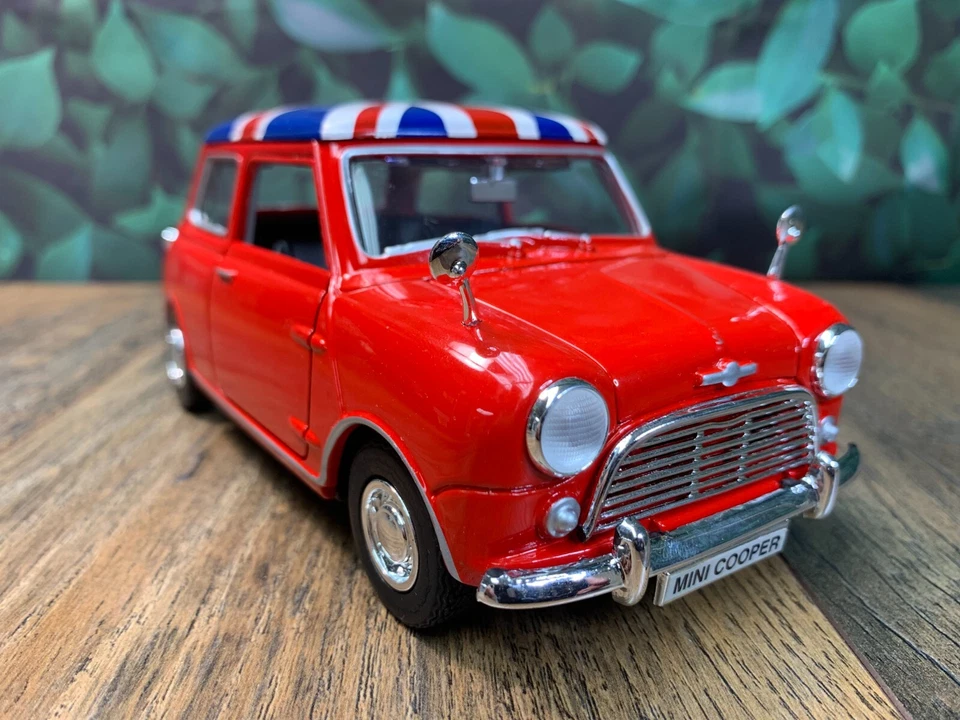 AS-IS DIECAST CAR MOTOMAX MORRIS MINI COOPER S RED/UNION SCALE 1:18 - Image 2 of 4