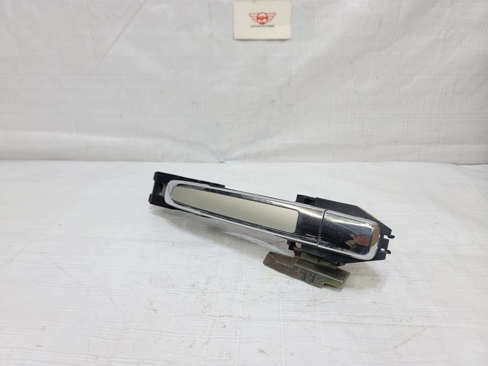 2006-2010 Infiniti M35 Exterior Door Handle Rear Left Driver Side OEM 80611EG010 - Imagem 3 de 4
