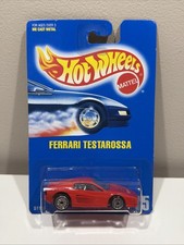 Hot Wheels Ferrari Testarossa 1992 No 35 Red w/ Black Interior- C32 - A