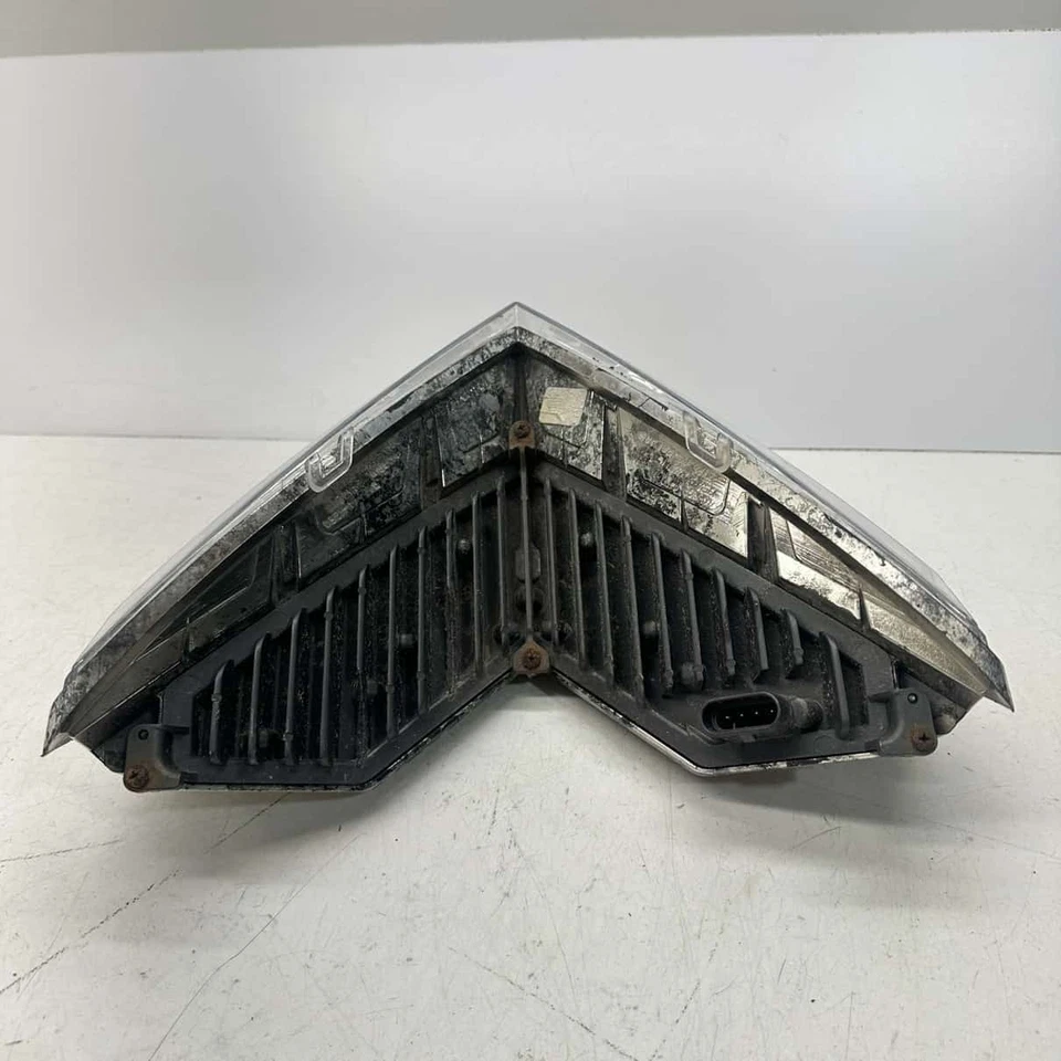 Conjunto de faros LED - 2015 Polaris Pro-S Switchback 800 Foto 3 de 4