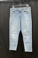 Levi's Premium Women's Wedgie Straight High Rise Light Wash Blue Jeans Sz 32