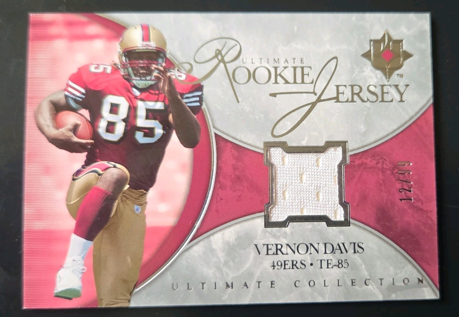 Vernon Davis Ultimate Collection Ultimate Rookie Patch #URVD Ultimate Rookie Patch