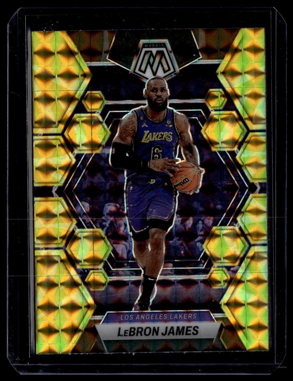 2022-23 Panini Mosaic #98 LeBron James Reactive Yellow