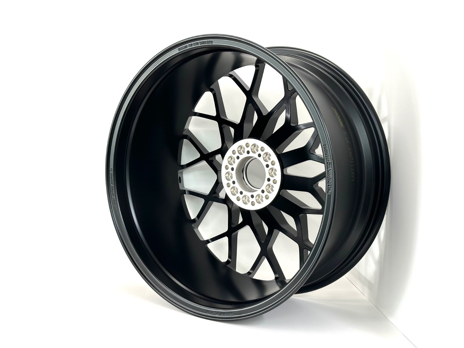 Lamborghini Huracan STO Front Rim Center Lock Brand New OEM 4T3601017D