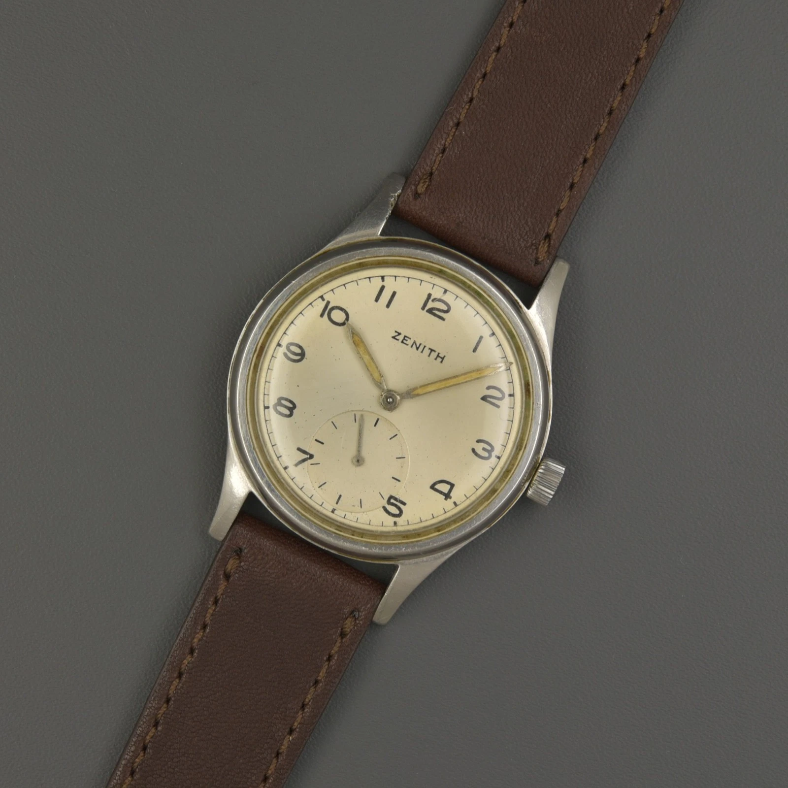 Zenith — Zenith ww2 German Army DH Military Handwound 35mm Steel Watch 40s