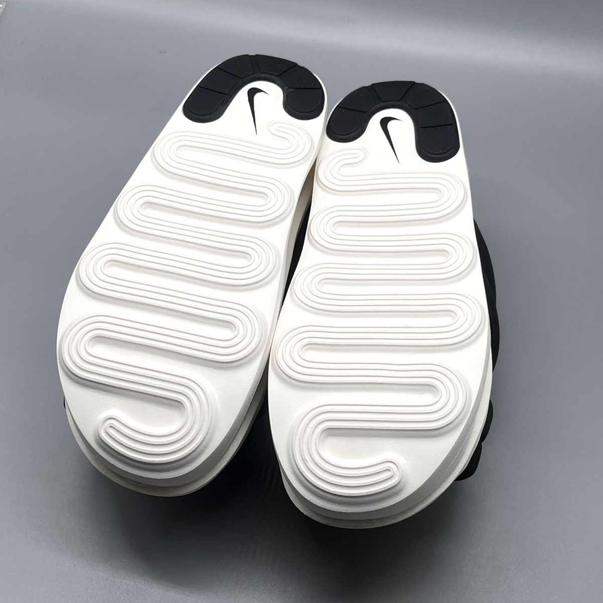 Size 11 (Men 10) - Nike Air Max Isla Sandal Size 11 (Men 10) - Nike Air Max Isla Sandal