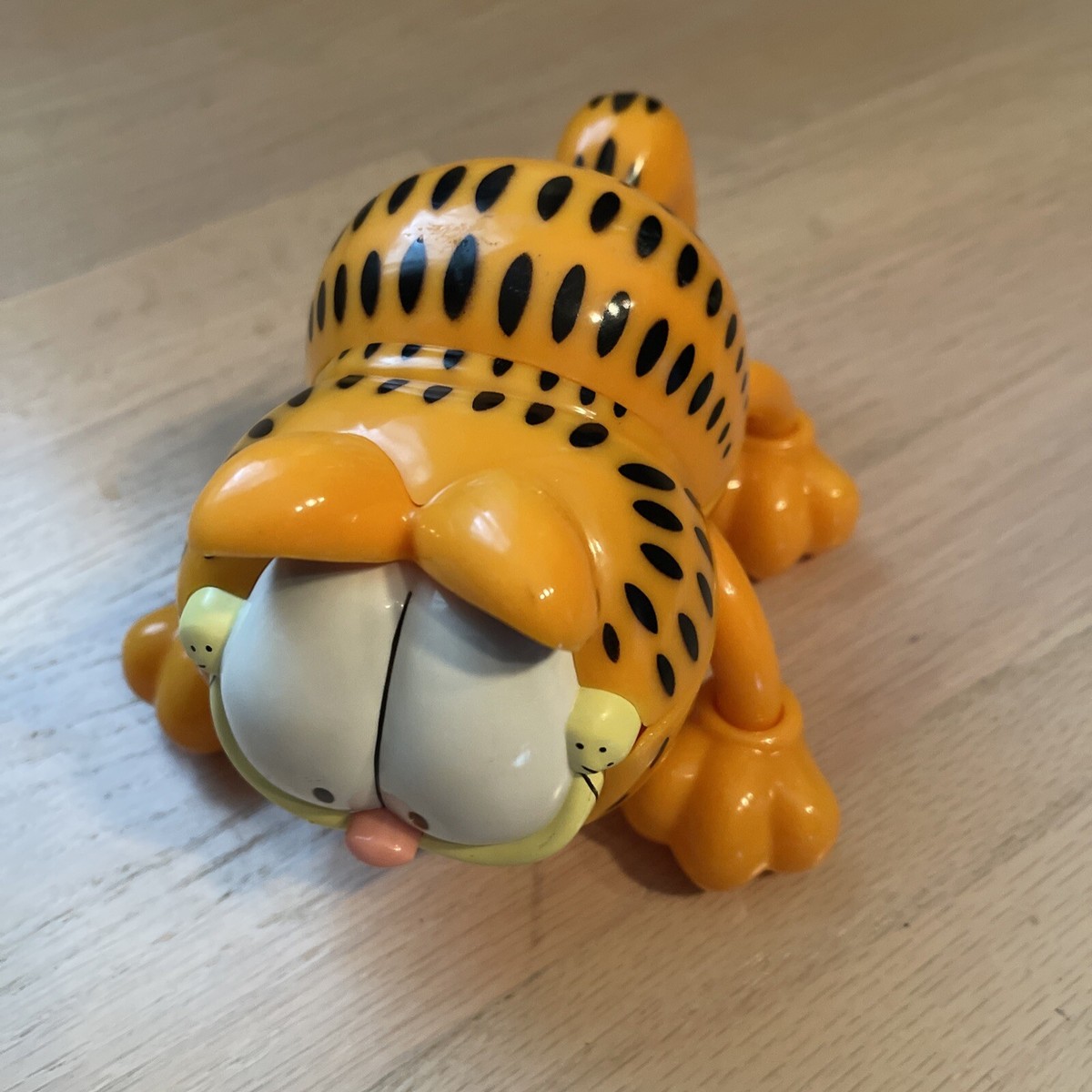 Garfield Back Massager Handheld Vibrating Tested and Working