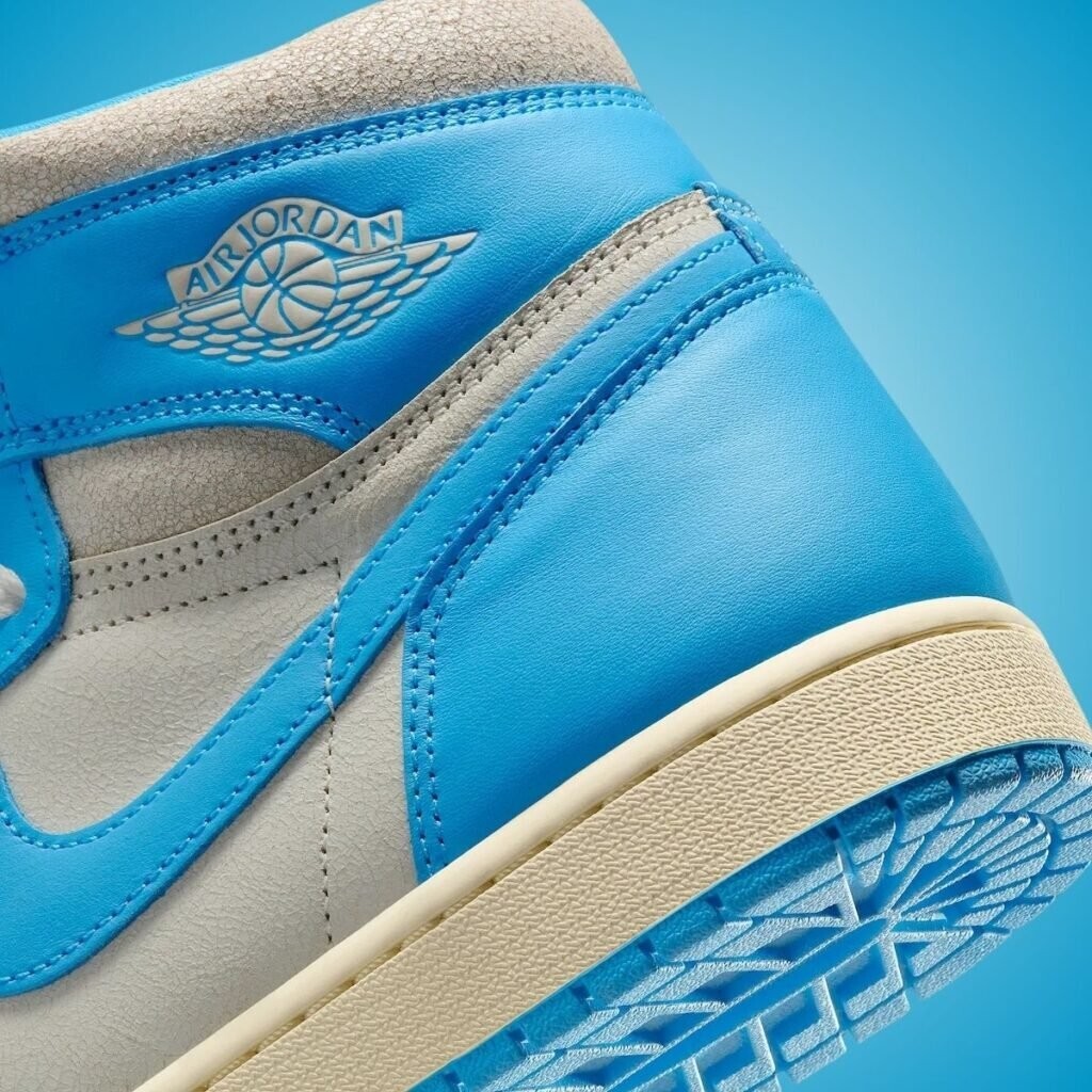 靴 Nike Air Jordan 1 High OG UNCReimagined\" Buy Size 10 - Air Jordan 1 Retro OG High UNC Reimagined