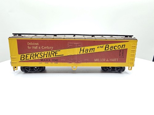 **LESEN** ROCO HO Scale Berkshire Ham & Bacon 40' Billboard Reefer MAHX 2042