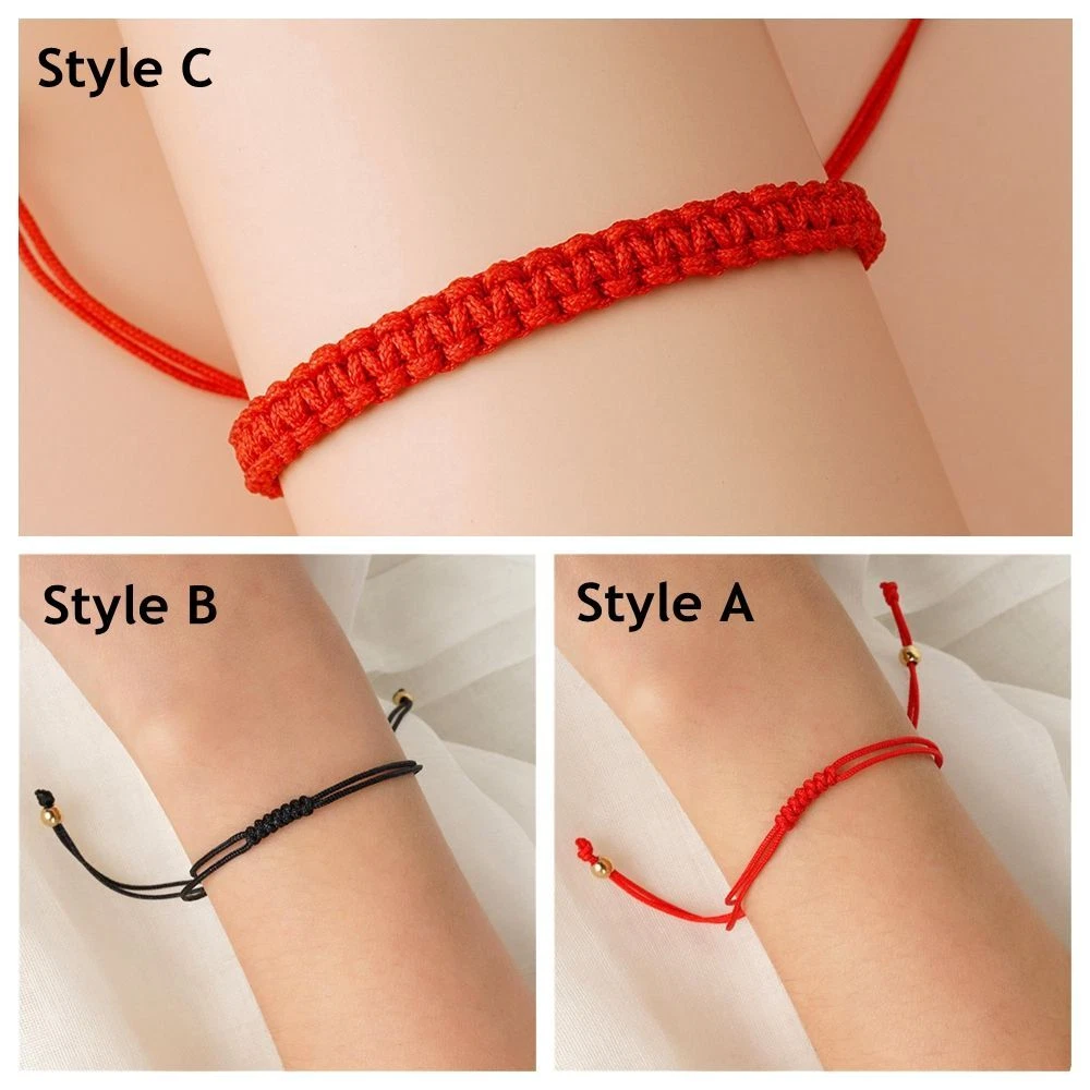 String store bracelet clasp
