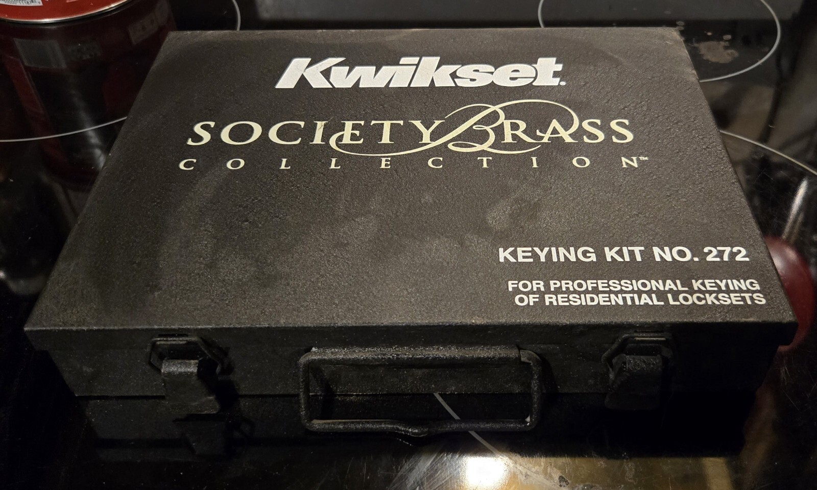 Kwikset Society Brass Collection  No 272 Professional Residential Lockset