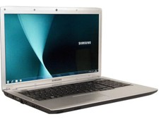 Samsung R730 Notebook Laptop  SSD 120 GB HDD Intel 2,1Cpu 17 Zoll