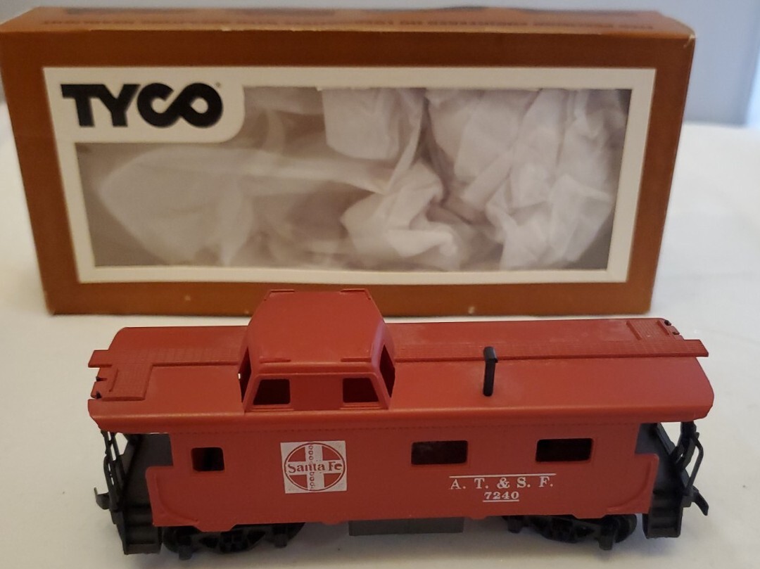 Picture 7 of 24