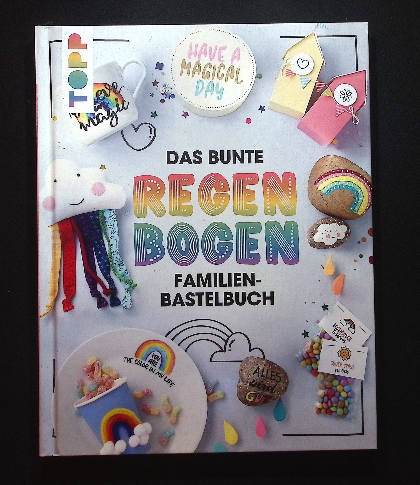 Thumbnail - Das Bunte Regenbogen Familien-bastelbuch : Der Kunterbunte Bastelspaß