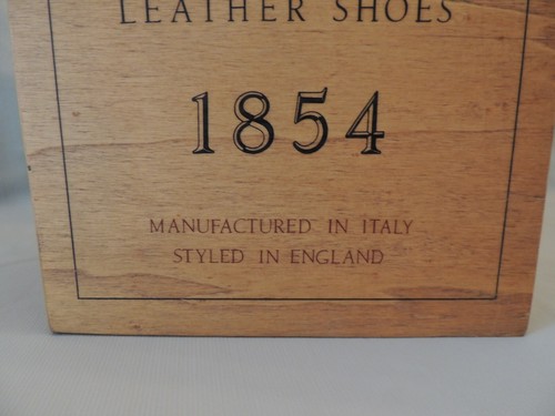 Collectible wooden box Ottis Scott by Simod Highland fasion- leather shoes 1854 - Picture 8 of 12