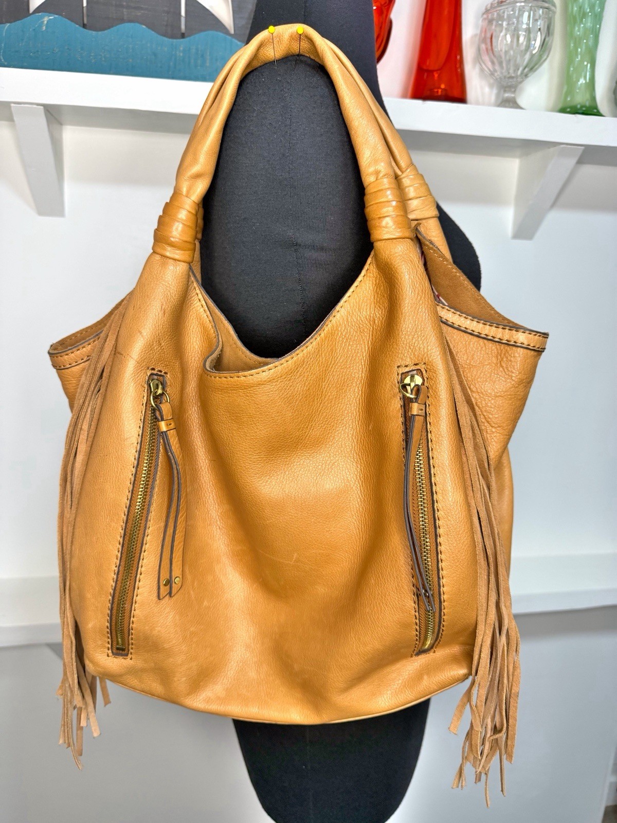 Lucky Brand Women's Large Tan Leather Shoulder Bag Purse Fringe Zippers Hobo