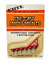 1/64 International Harvester 6 Bottom Plow