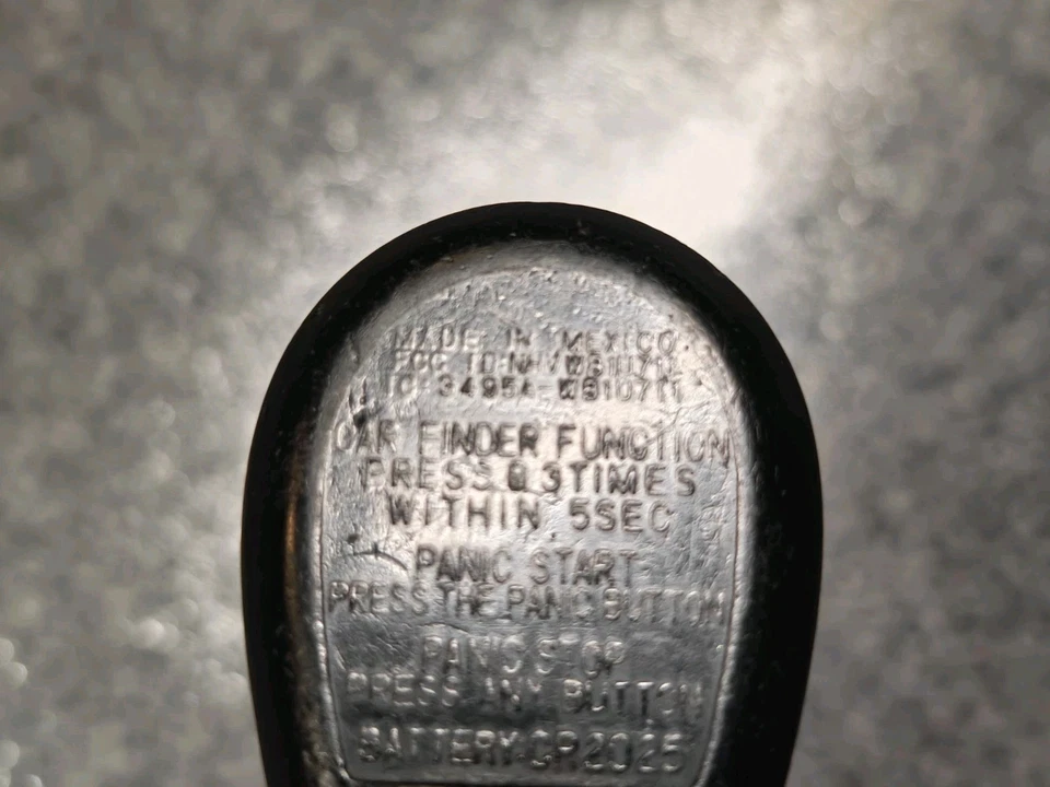 Llavero Subaru Legacy 2005-2006 genuino México Foto 3 de 4