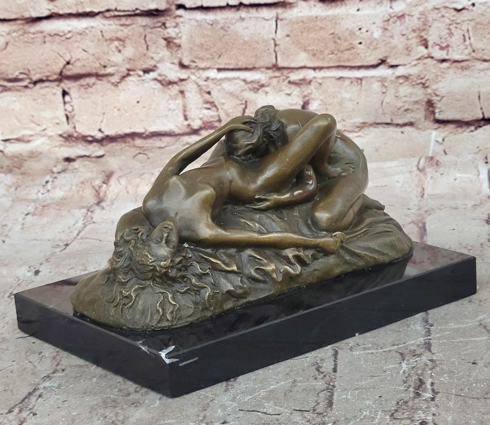 Figura Di Donne Nude Abbracciate MY HEARTS DESIRE Figura Erotica In Bronzo Fuso - Immagine 3 di 4