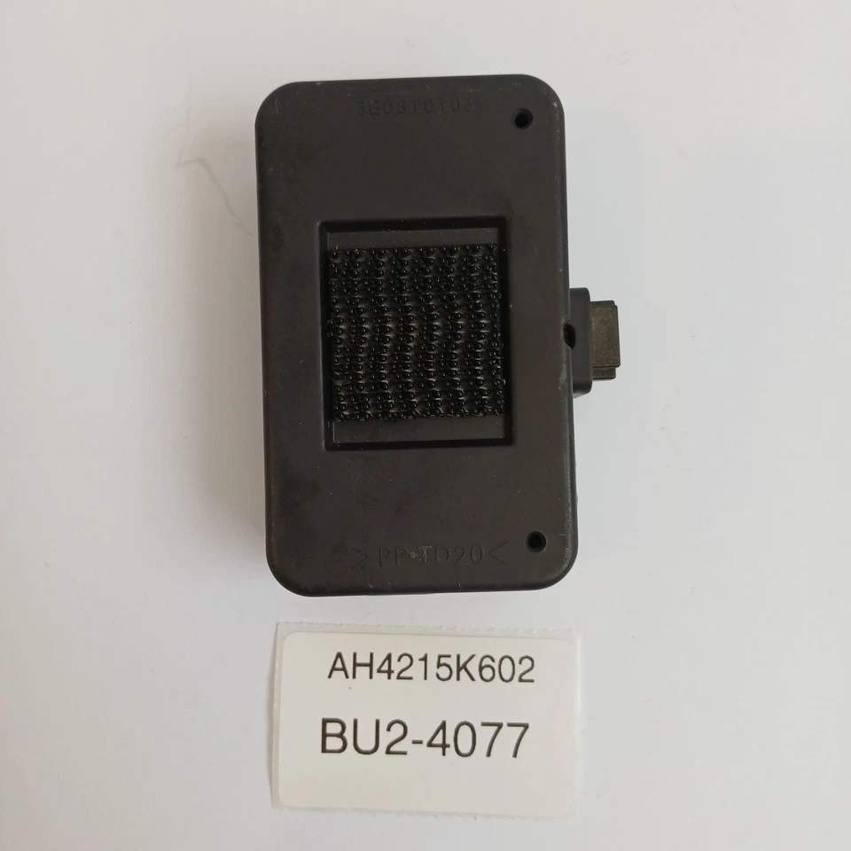 2013-2018 Land Rover Range Rover Antenna Control Unit AH4215K602 - image 4 of 4