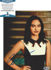 CAMILA MENDES SIGNED 8x10 PHOTO RIVERDALE VERONICA SEXY ACTRESS BECKETT COA BAS