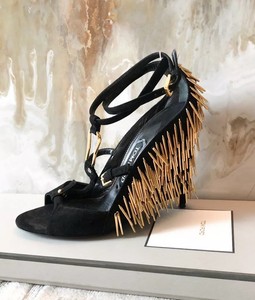 black fringe wedges