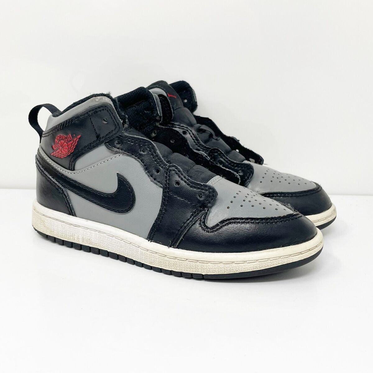 Nike Girls Air Jordan 1 640734-096 Gray Basketball Shoes