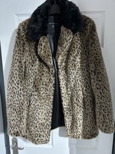 Dorothy Perkins Women's Faux Fur Coat