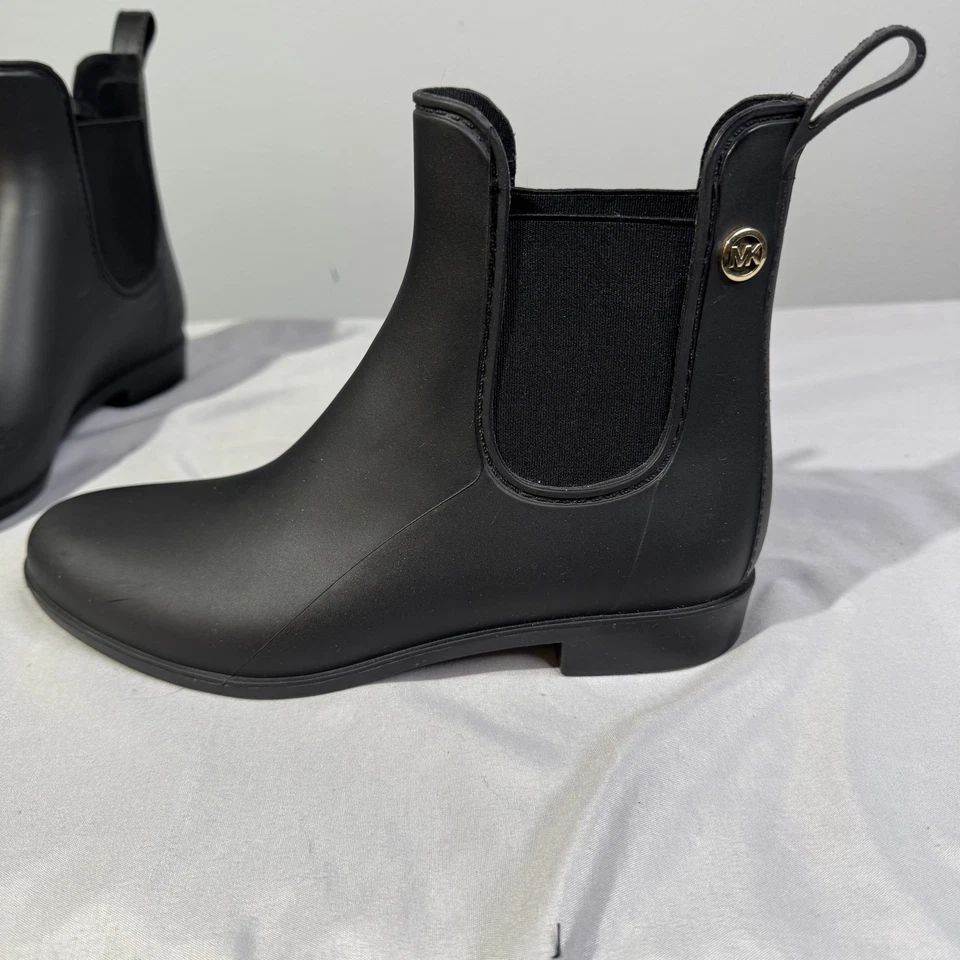 MK Michael Kors Botines de Lluvia de Goma Negro Mate para Mujer Talla 7 MK Dije Foto 3 de 4