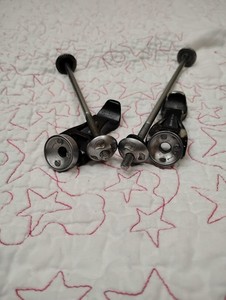 On-Guard Locking Bike Wheel Skewers - Downtown Worthy