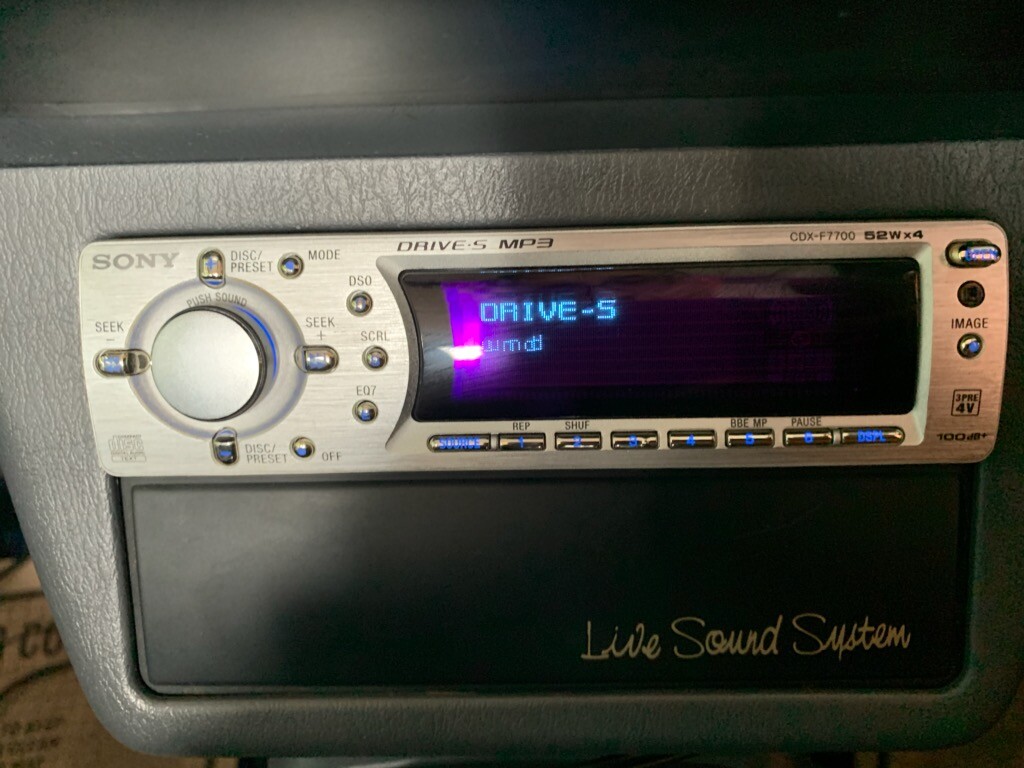SONY カーオディオ CDX-F7700 52Wx4 当時物 SONY カーオディオ